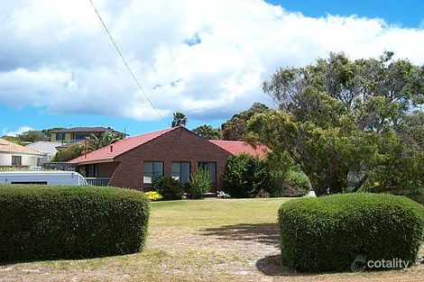 162 Bay View Dr, Little Grove, WA 6330