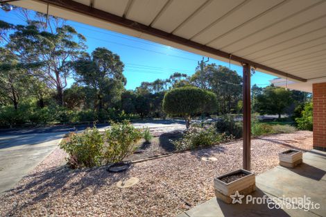 Property photo of 14 Flora Terrace Lesmurdie WA 6076