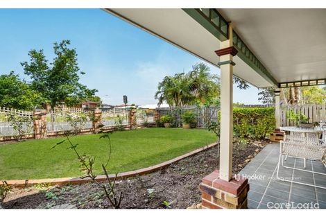 Property photo of 105 Bannockburn Crescent Parkinson QLD 4115