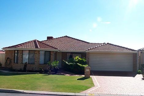 5 Nutbush Ct, Thornlie, WA 6108