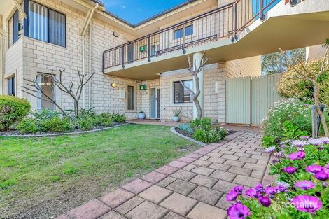 15/21 Oakmont Ave, Meadow Springs, WA 6210