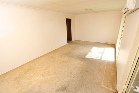 Property photo of 2/235 Avoca Drive Green Point NSW 2251