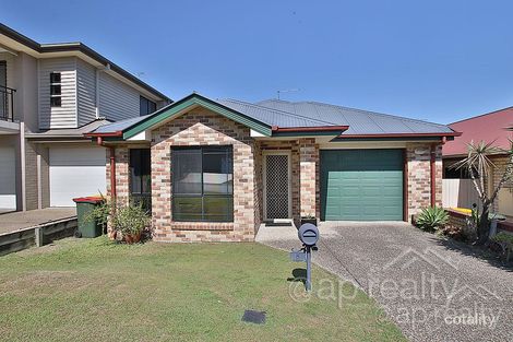 Property photo of 5 Grampians Close Forest Lake QLD 4078