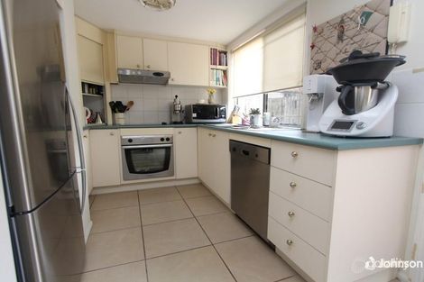 Property photo of 30/10 Washington Avenue Tingalpa QLD 4173