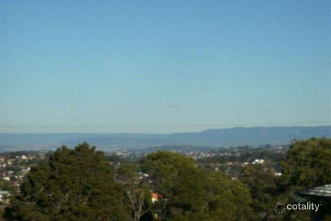 Property photo of 4 Cato Place Mount Keira NSW 2500