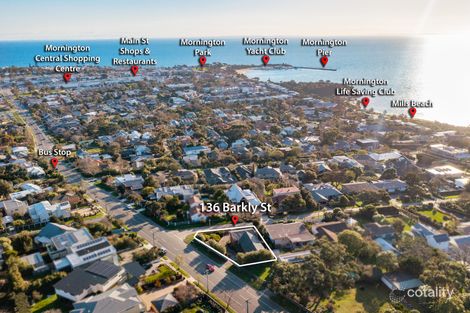 136 Barkly St, Mornington, VIC 3931
