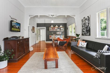 Property photo of 33 Margaret Street Camp Hill QLD 4152