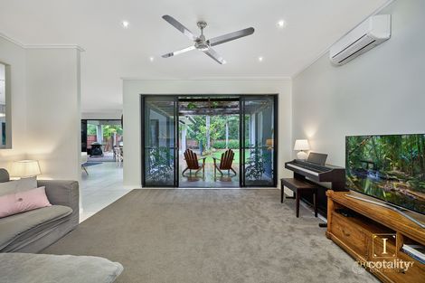 Property photo of 27 Red Peak Boulevard Caravonica QLD 4878