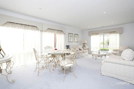 Property photo of 11 Tussock Grove Cairnlea VIC 3023