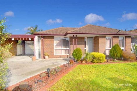 32 Trentham Dr, Gladstone Park, VIC 3043