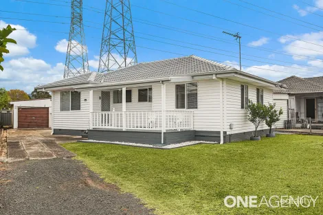 42 Eleebana Cres, Koonawarra, NSW 2530