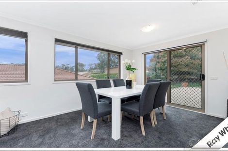 Property photo of 6 Darmody Place Jerrabomberra NSW 2619