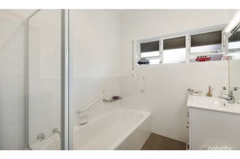 Property photo of 142 Adelaide Road Murray Bridge SA 5253