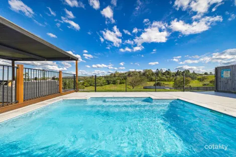 Property photo of 24 Walters Way Chatsworth QLD 4570