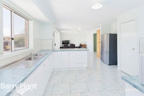 Property photo of 27 Truganina Avenue Seabrook VIC 3028