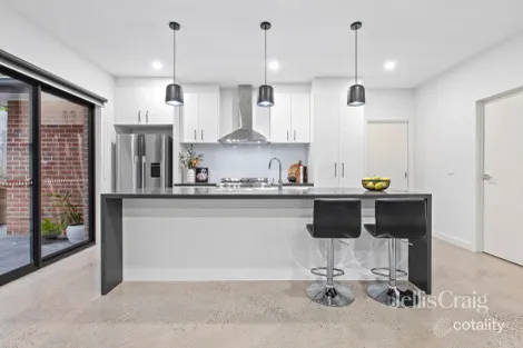 Property photo of 2/18 Helene Street Eltham VIC 3095