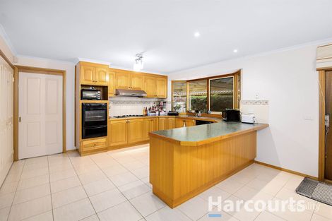 Property photo of 5 Jacobus Walk Ferntree Gully VIC 3156