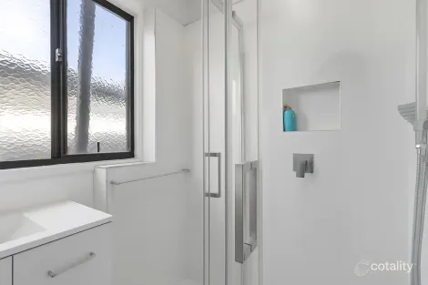 Property photo of 12 Gosford Crescent Broadmeadows VIC 3047