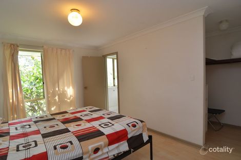 Property photo of 18 Hawke Pass Bateman WA 6150