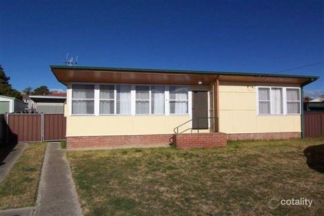 Property photo of 8 Darcy Crescent Goulburn NSW 2580