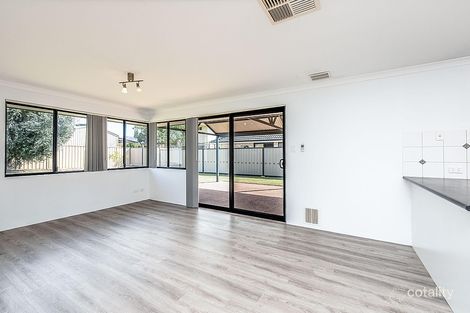 Property photo of 24 Winnetta Ridge Wandina WA 6530