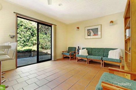 Property photo of 20 Sea Foam Avenue Thirroul NSW 2515
