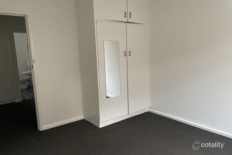 Property photo of 1/25 Kalymna Grove St Kilda East VIC 3183