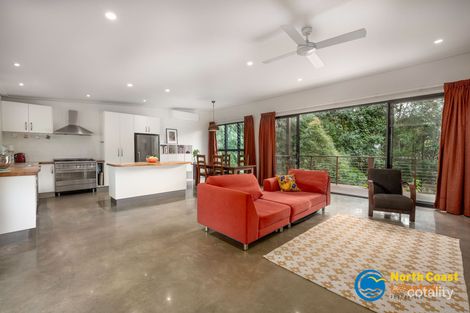 Property photo of 21 Mundurra Avenue Ocean Shores NSW 2483