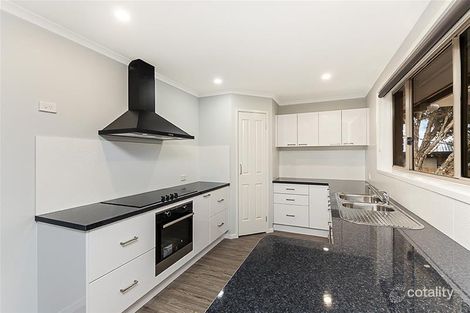 Property photo of 14 Saywell Court Warrnambool VIC 3280