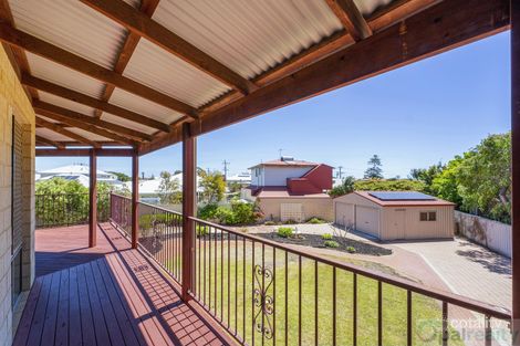 1 Noreena Ave, Golden Bay, WA 6174