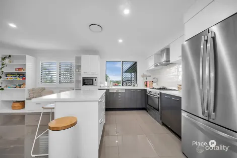 Property photo of 82 Callaghan Way Capalaba QLD 4157