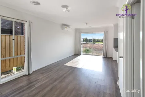 Property photo of 9 Ava Avenue Tarneit VIC 3029