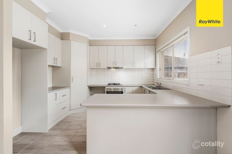 Property photo of 56 Barleygrass Crescent Brookfield VIC 3338