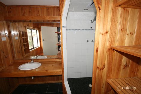 13 Regehr St, Warnbro, WA 6169