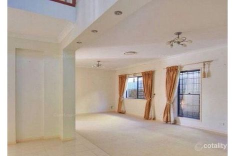 Property photo of 15 Ellendale Circuit Eight Mile Plains QLD 4113