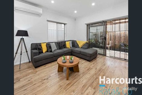 Property photo of 4 Wrexham Road Wollert VIC 3750