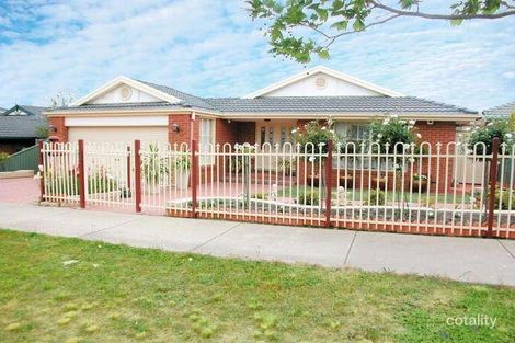 Property photo of 5 Chandos Place Attwood VIC 3049