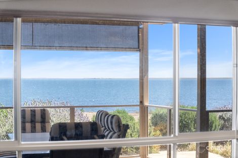 84 Davies Tce, Port Victoria, SA 5573