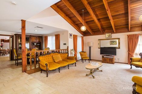 Property photo of 7 Thackeray Quadrant Avondale Heights VIC 3034