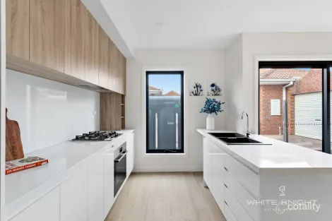 Property photo of 12/32 Scott Avenue St Albans VIC 3021