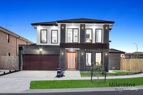 Property photo of 11 Carcoola Rise Clyde North VIC 3978