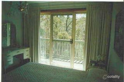 Property photo of 24 Lynrob Place Thornleigh NSW 2120