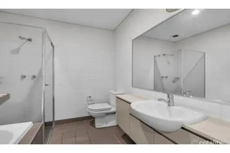 Property photo of 37 Parkside Crescent Campbelltown NSW 2560