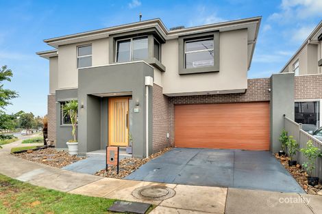 Property photo of 41 Everglade Crescent Roxburgh Park VIC 3064