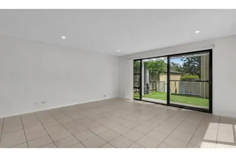 Property photo of 37 Parkside Crescent Campbelltown NSW 2560