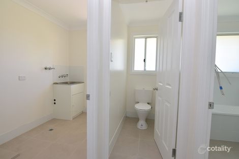 53 Woodlawn Rd, Wallangarra, QLD 4383