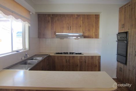 Property photo of 13 Farnsworth Street Sunshine VIC 3020