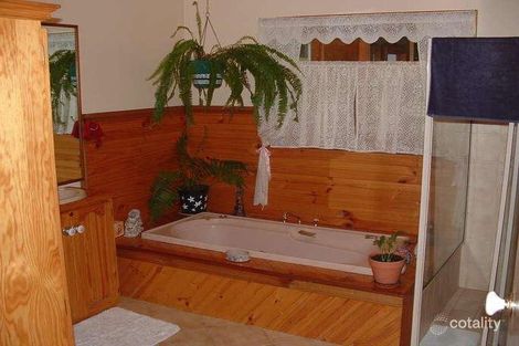 Property photo of 2521 Armidale Road Willawarrin NSW 2440