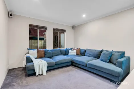 Property photo of 17 Edgeworth Circuit Tapping WA 6065