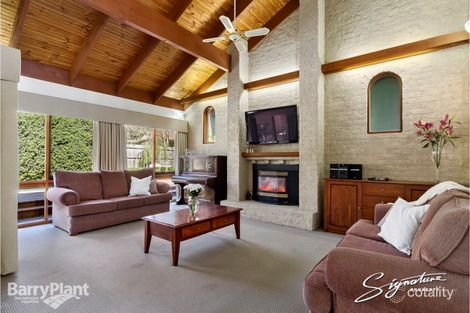 Property photo of 17 Mead Court Wantirna South VIC 3152